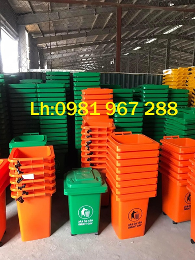 Thùng đựng rác 60 lít.jpg